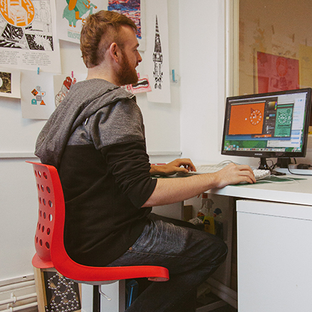 should you work a six-hour day?